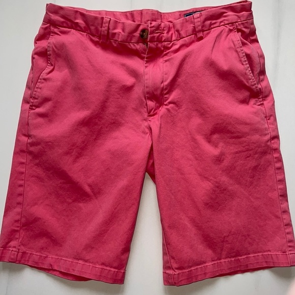 Vineyard Vines Other - Salmon Colored Vineyard Vines Classic Cut Shorts Size 31